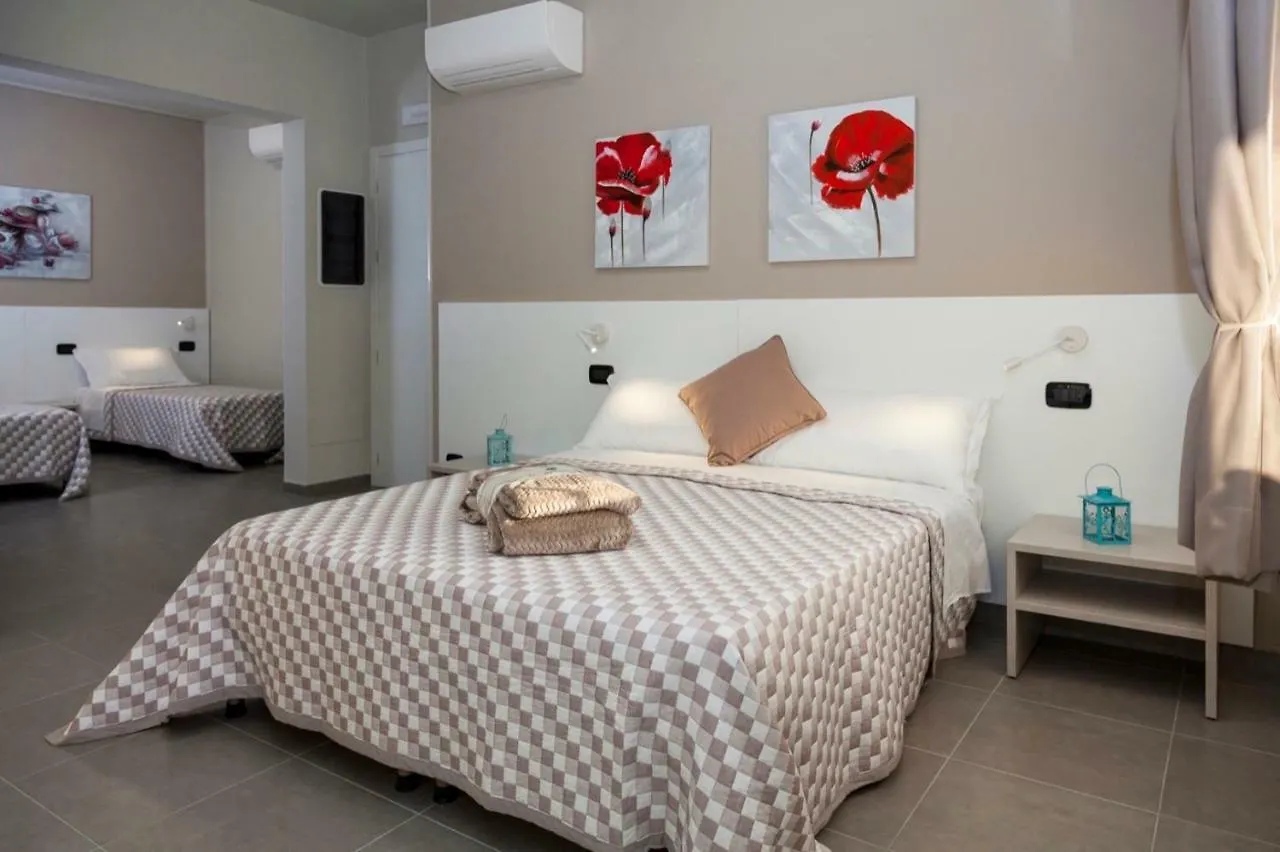 Hotel Riviera HUB Cisano sul Neva 0*,